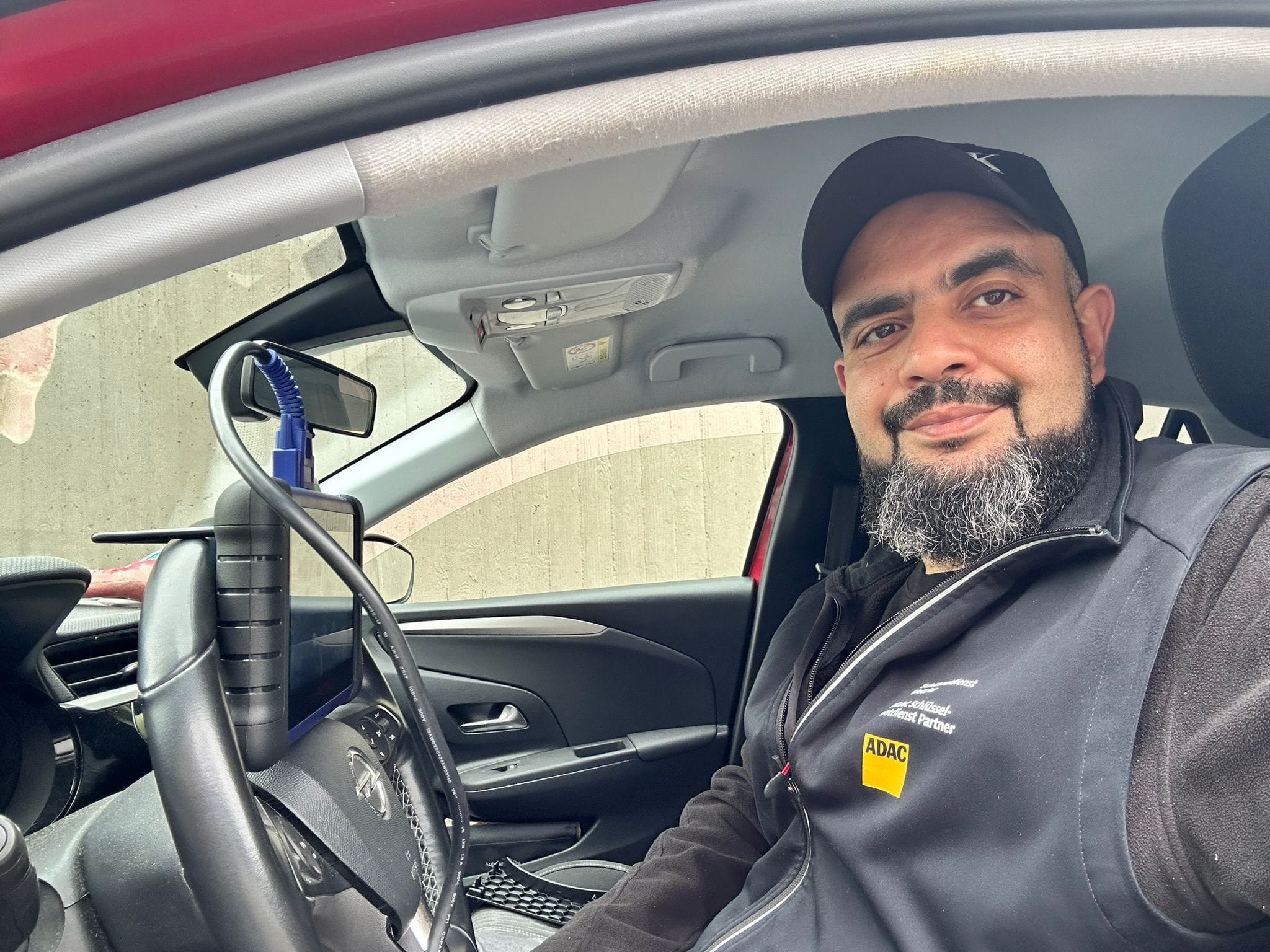 Autoschlüssel Gehäuse Wechsel Wetzlar Neues Autoschlüssel Gehäuse und Fräsen in der Werkstatt Wetzlar