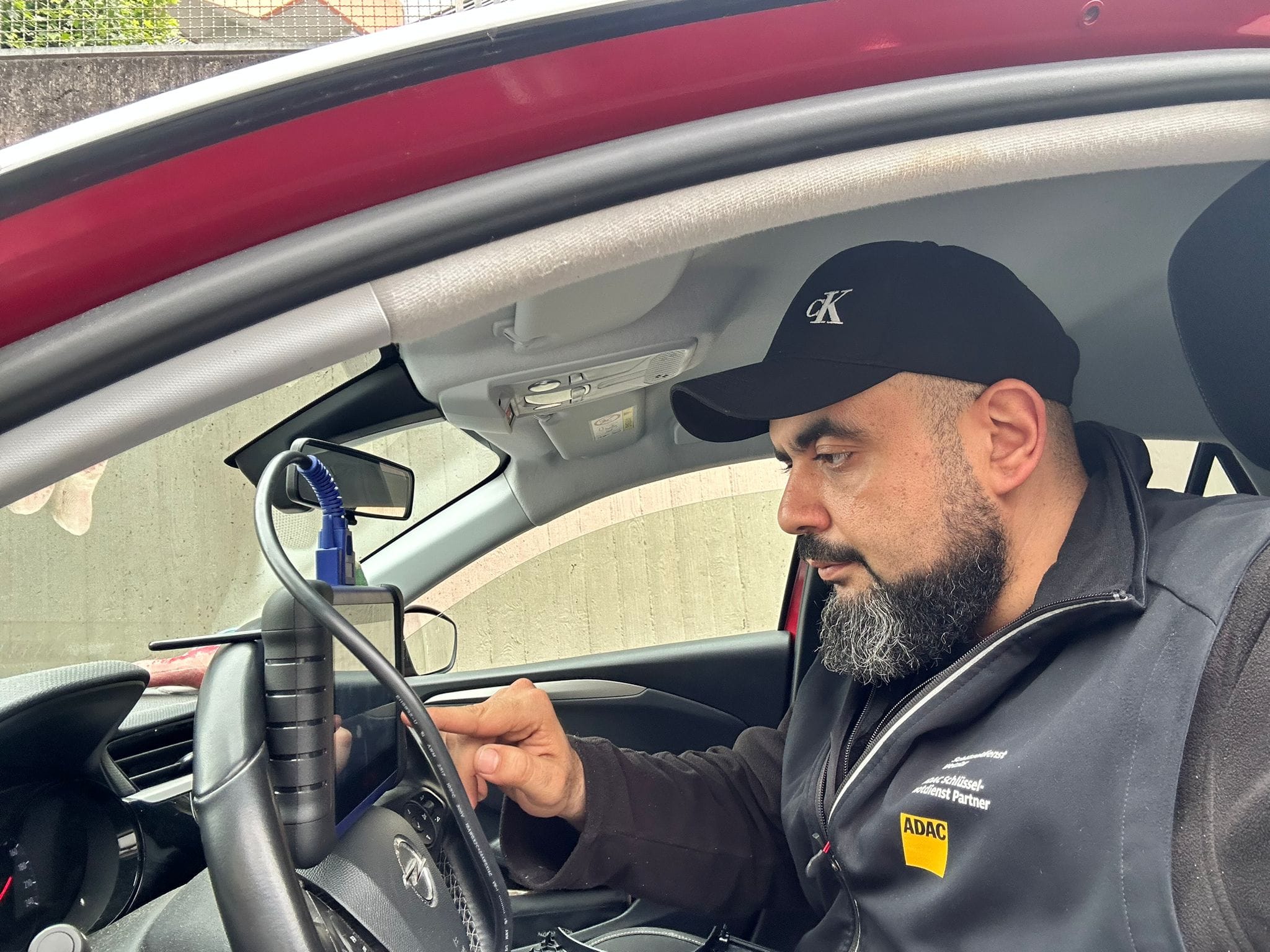Autoschlüssel Reparatur Wetzlar Autoschlüssel Reparatur und Gehäusetausch beim Schlüsseldienst Wetzlar